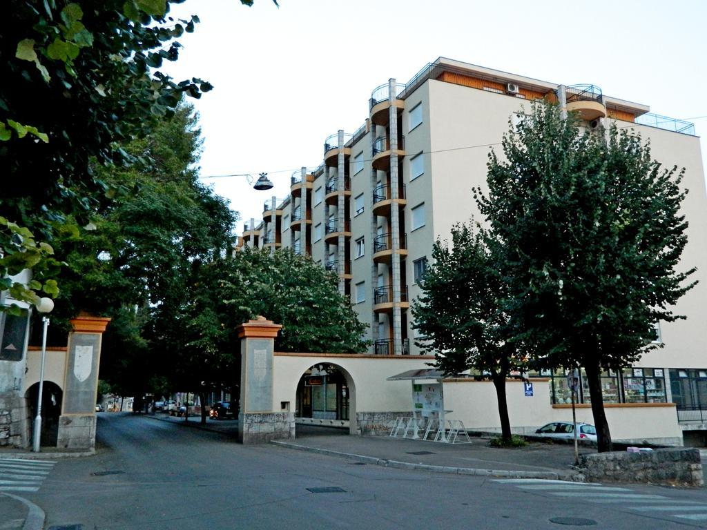 Studio Centar Trebinje Luaran gambar