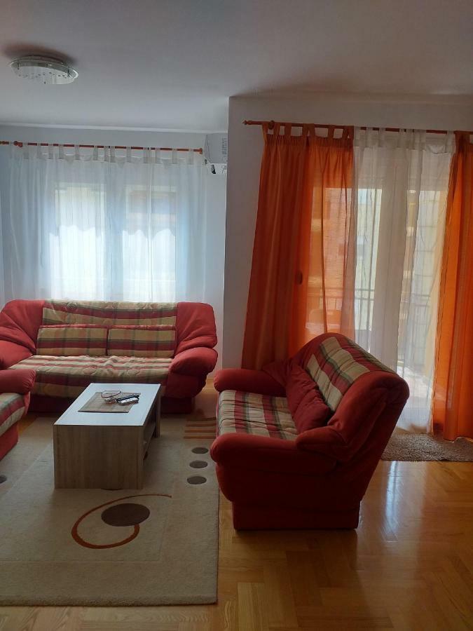 Studio Centar Trebinje Luaran gambar